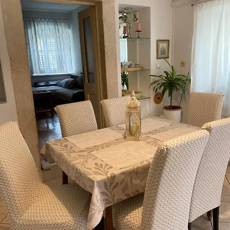Apartman Rose *